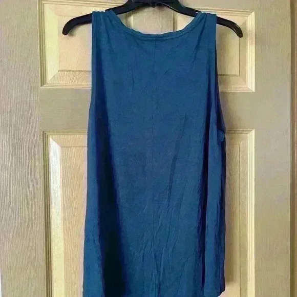 Women’s tank top Apt 9 in good condition size XXL​ - Picture 2 of 3